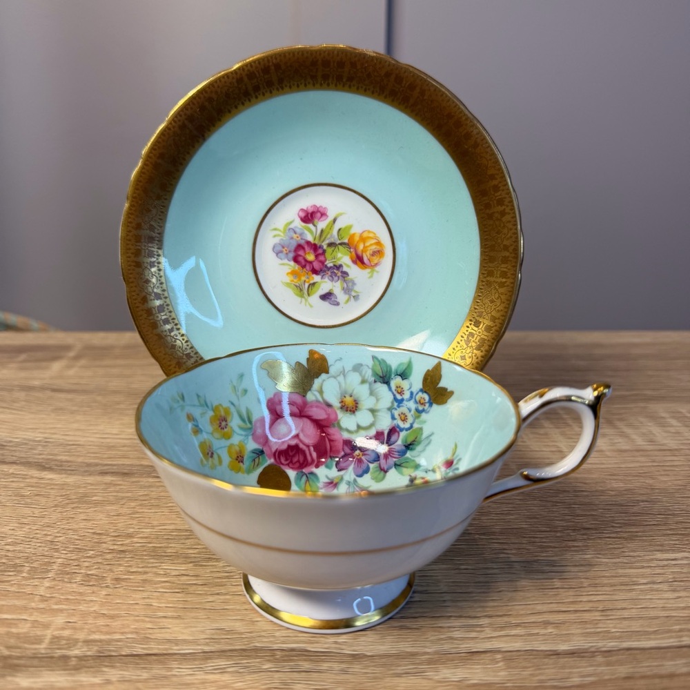 Vintage Paragon Teacup and Delphine Saucer Roses Floral 1950’s Double Warrant